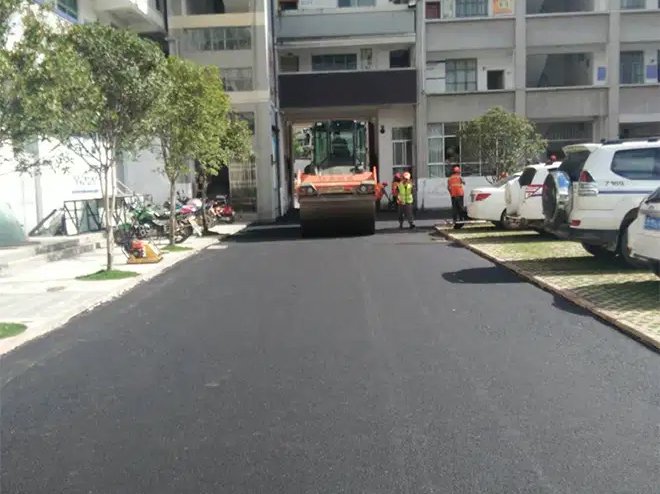 隆陽區交警大隊辦公區路面工程